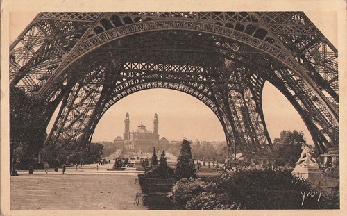 Paris sous tour eiffelturm - paris,