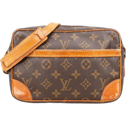 Louis vuitton monogram canvas - louis,