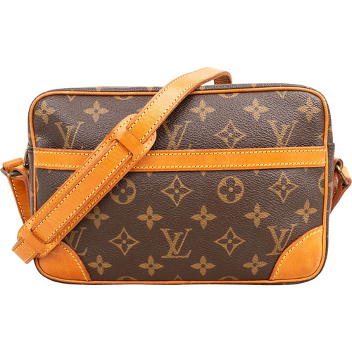 Louis vuitton monogram canvas - louis,